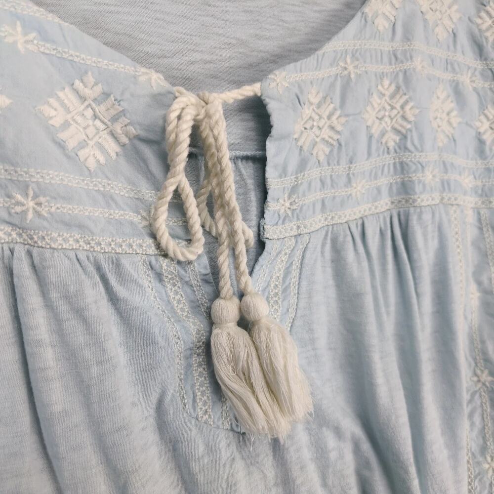 Wonderly Soft Blue Snowflake Embroidered Blouse Top Womens Plus Sz 2X Tassel Tie - Picture 8 of 10
